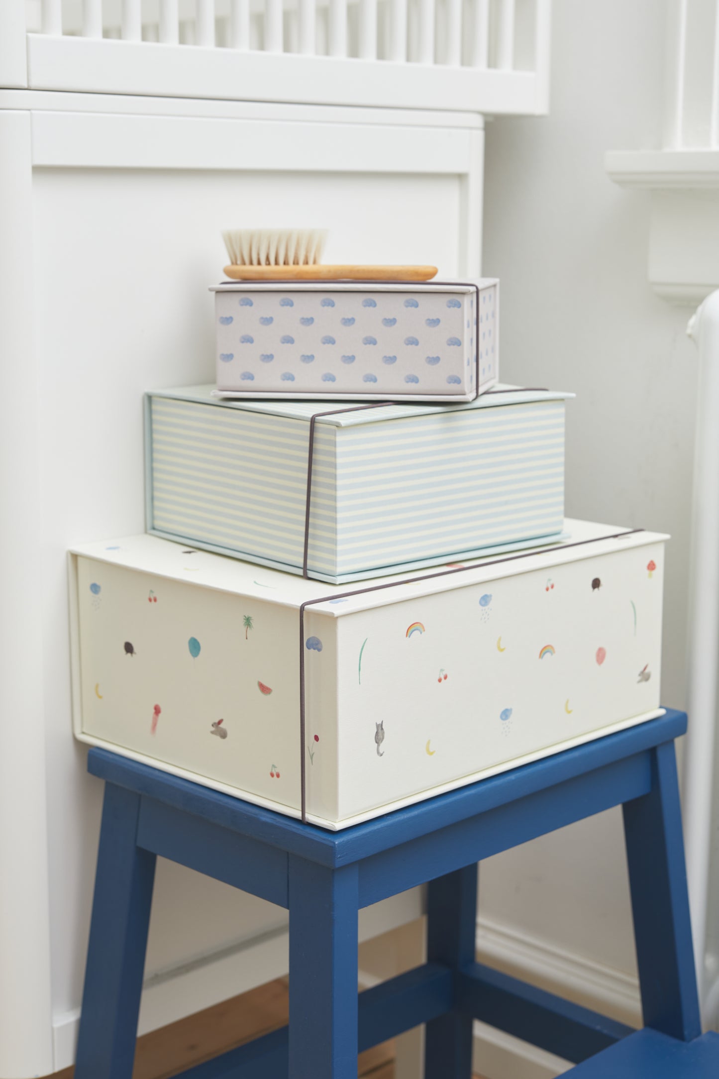 keepsake boxes